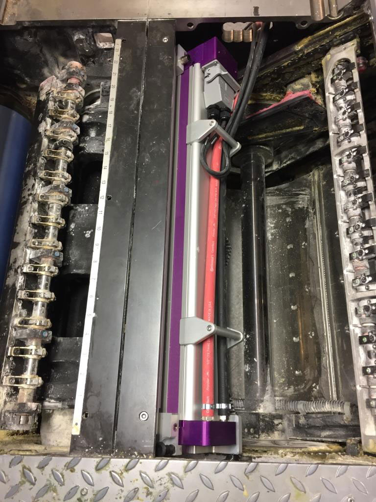 GEW UV LED on a Heidelberg SX74.