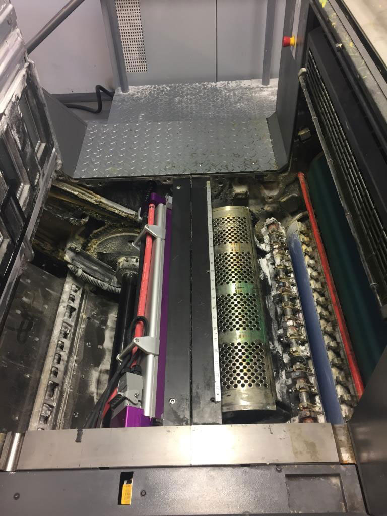 GEW UV LED on a Heidelberg SX74.