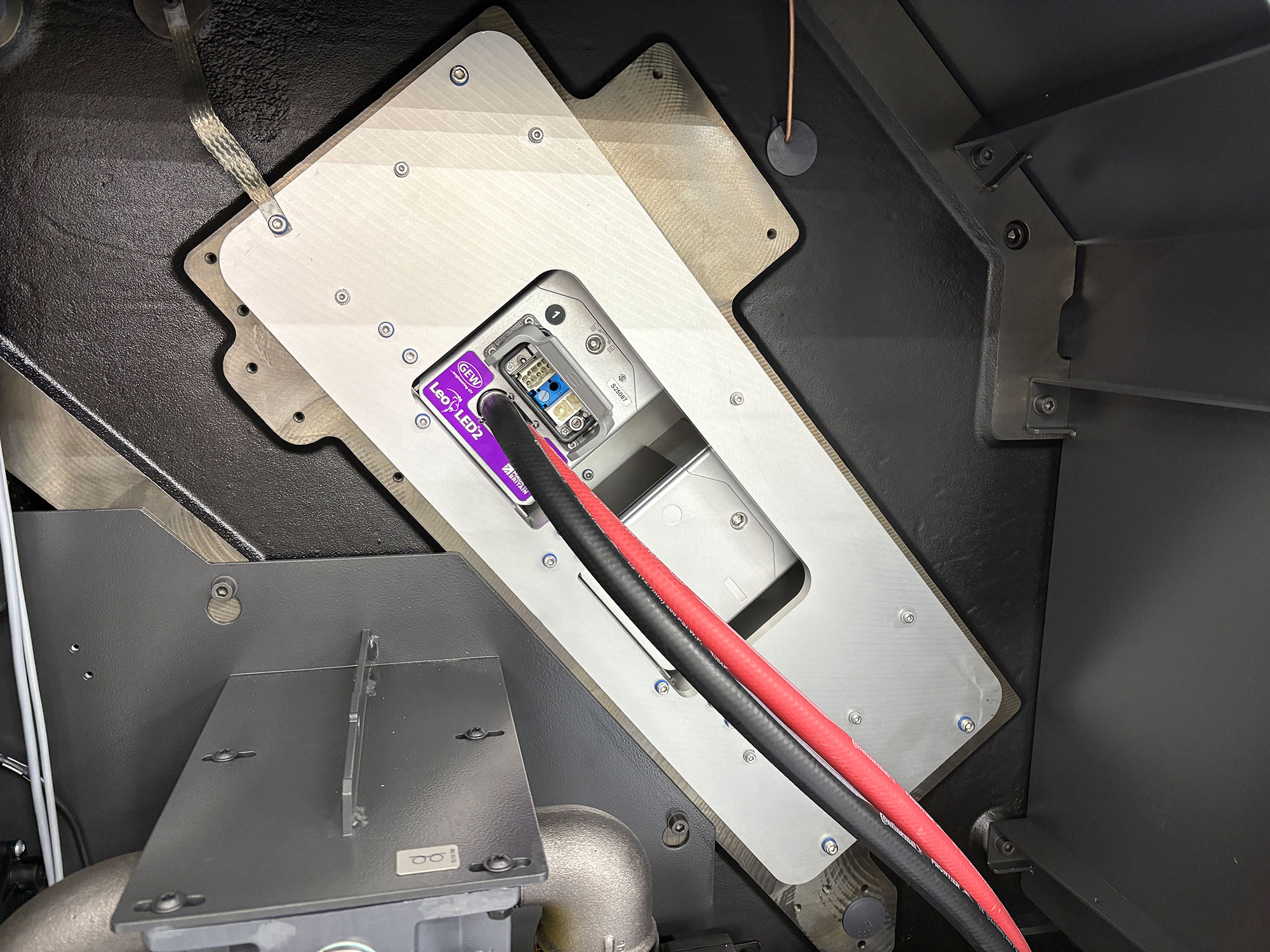 LeoLED2 on a Heidelberg XL106.