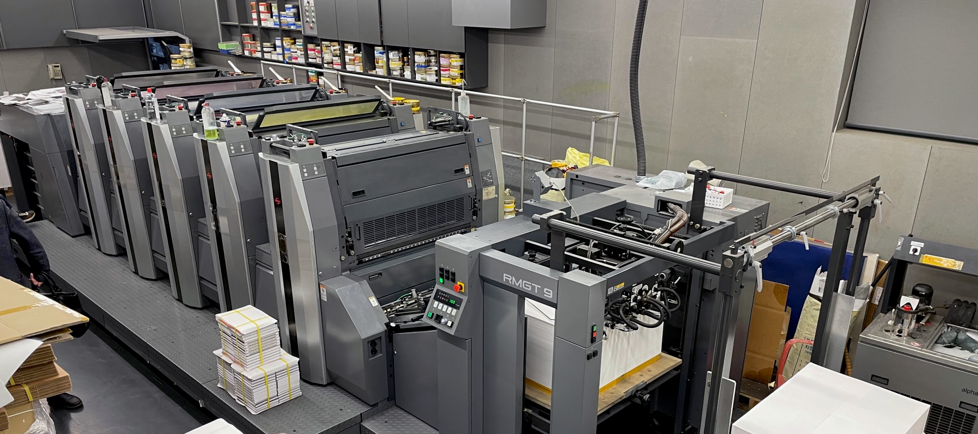 Munsung's RMGT 940 is used to produce high-end books.